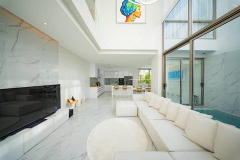 Chalet de 3 dormitorios en Phuket, Tailandia № 132819 - foto 2