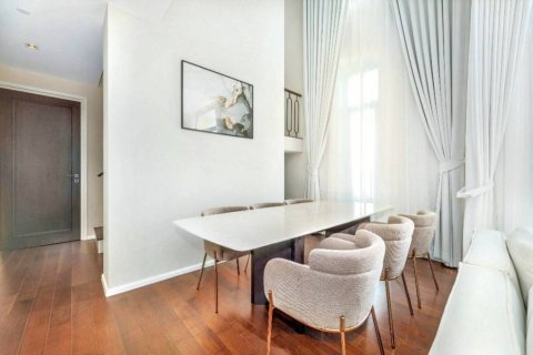 Dúplex de 3 dormitorios en Bangkok, Tailandia № 132814 - foto 4