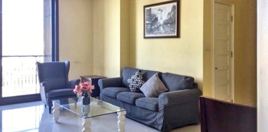 Condominio de 2 dormitorios en Khlong Toei, Bangkok, Tailandia № 132815