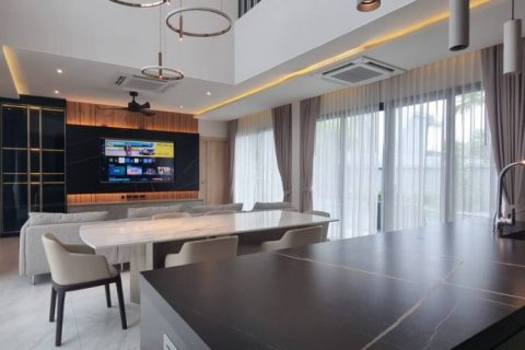 Villa à Pattaya, Thaïlande 4 chambres № 132816 - photo 8
