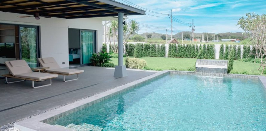 Chalet de 3 dormitorios en Hua Hin, Tailandia № 132817