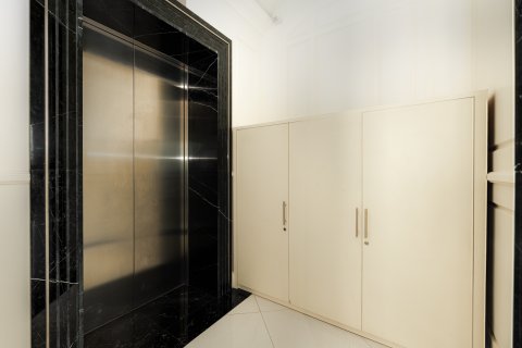 Condominio de 2 dormitorios en Watthana, Bangkok, Tailandia № 126566 - foto 13