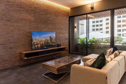Condominio de 3 dormitorios en Khlong Toei, Bangkok, Tailandia № 126570 - foto 4