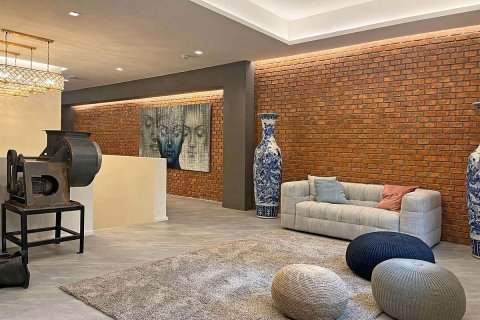 Condominio de 3 dormitorios en Khlong Toei, Bangkok, Tailandia № 126570 - foto 13