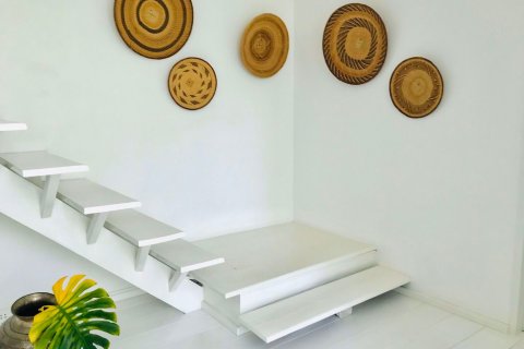 Ático de 3 dormitorios en Khlong Toei, Bangkok, Tailandia № 76742 - foto 15