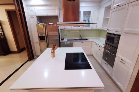 Condominio de 3 dormitorios en Sathon, Bangkok, Tailandia № 76740 - foto 13