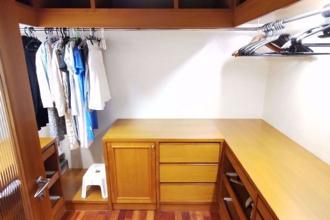 Condominio de 3 dormitorios en Sathon, Bangkok, Tailandia № 76740 - foto 20