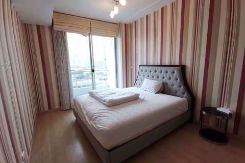 Condominio de 2 dormitorios en Khlong San, Bangkok, Tailandia № 76743 - foto 5