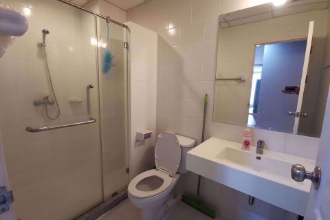Condominio de 2 dormitorios en Khlong San, Bangkok, Tailandia № 76743 - foto 8
