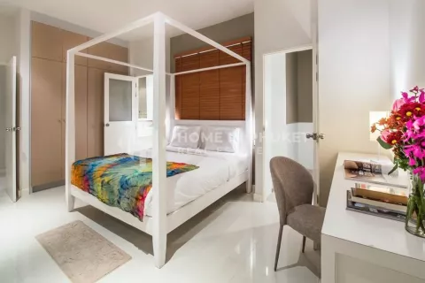 Casa de 3 dormitorios en Bang Tao, Tailandia № 131405 - foto 21