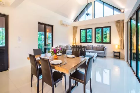 Casa de 3 dormitorios en Bang Tao, Tailandia № 131405 - foto 8