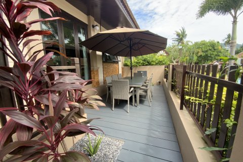 Casa de 2 dormitorios en Ko Samui, Tailandia № 129978 - foto 5