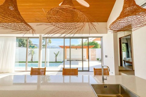 Chalet de 3 dormitorios en Surat Thani, Tailandia № 121127 - foto 8