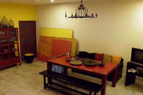 Haus in Watthana, Bangkok, Thailand 2 Schlafzimmer № 76999 - Foto 8