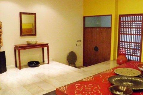 Haus in Watthana, Bangkok, Thailand 2 Schlafzimmer № 76999 - Foto 9