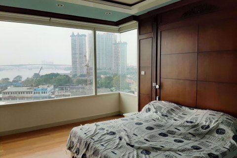 Condominio de 3 dormitorios en Khlong San, Bangkok, Tailandia № 77000 - foto 5