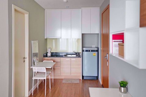 Estudio en el condominio en Ratchathewi, Bangkok, Tailandia № 77001 - foto 7