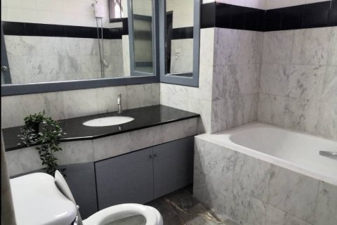 Condominio de 2 dormitorios en Bangkok, Tailandia № 104449 - foto 6
