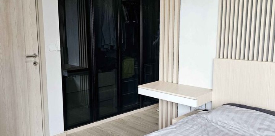 Condominio de 2 dormitorios en Bangkok, Tailandia № 143259