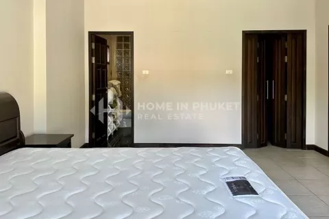 Casa de 3 dormitorios en Phuket, Tailandia № 131732 - foto 10