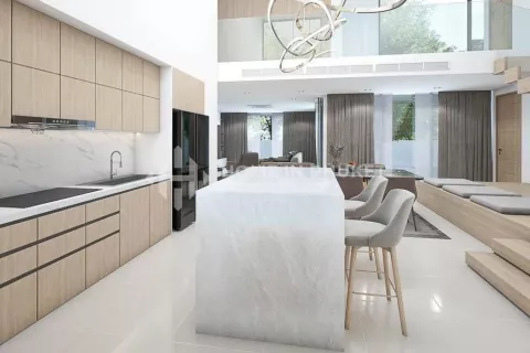 Casa de 5 dormitorios en Rawai, Tailandia № 131397 - foto 4