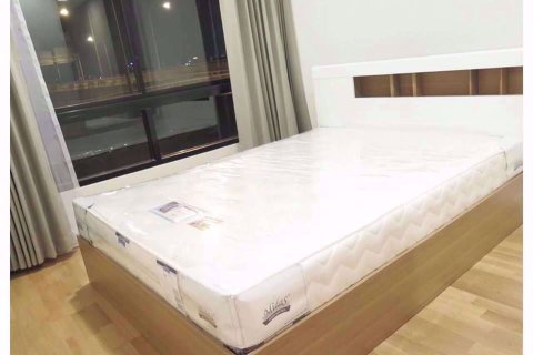 Condominio de 1 dormitorio en Pathum Wan, Bangkok, Tailandia № 76891 - foto 5