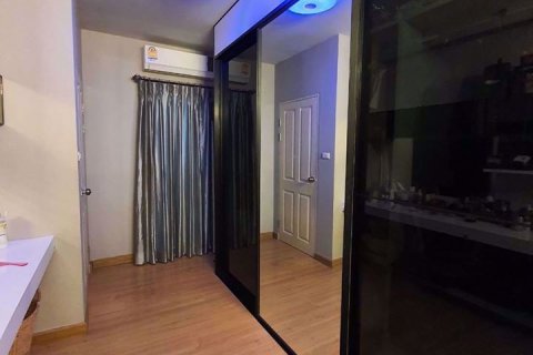 Condo in Chatuchak, Bangkok, Thailand, 1 bedroom  № 76887 - photo 4