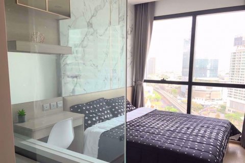 Condominio de 2 dormitorios en Bang Rak, Bangkok, Tailandia № 76122 - foto 7