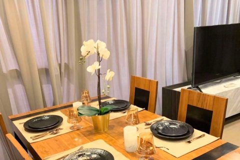 Condominio de 2 dormitorios en Bang Rak, Bangkok, Tailandia № 76122 - foto 2