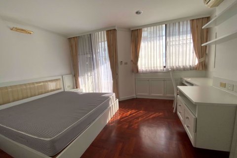 Condominio de 1 dormitorio en Watthana, Bangkok, Tailandia № 76116 - foto 5