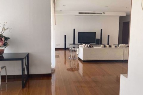 Condominio de 3 dormitorios en Watthana, Bangkok, Tailandia № 76121 - foto 4