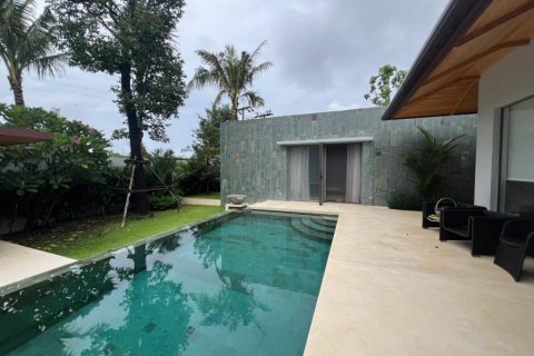 Chalet de 3 dormitorios en Phuket, Tailandia № 132878 - foto 2