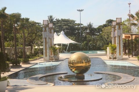 Condominio de 2 dormitorios en Pattaya, Tailandia № 124186 - foto 17