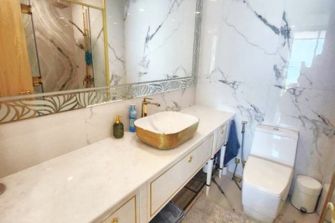 Condominio de 2 dormitorios en Pattaya, Tailandia № 124186 - foto 11