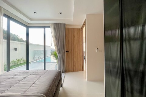 Villa in Kata, Thailand 3 bedrooms № 70963 - photo 16