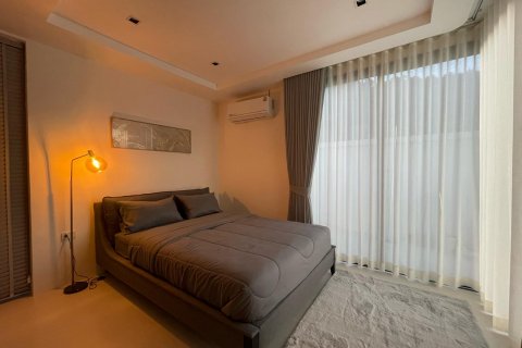 Villa in Kata, Thailand 3 bedrooms № 70963 - photo 19