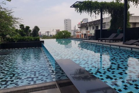 Estudio en el condominio en Ratchathewi, Bangkok, Tailandia № 142649 - foto 17