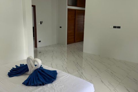Casa de 3 dormitorios en Ko Samui, Tailandia № 126798 - foto 18
