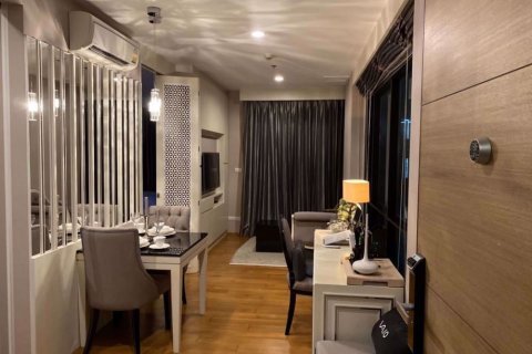 Condominio de 1 dormitorio en Bangkok, Tailandia en The Vertical Aree  № 111149