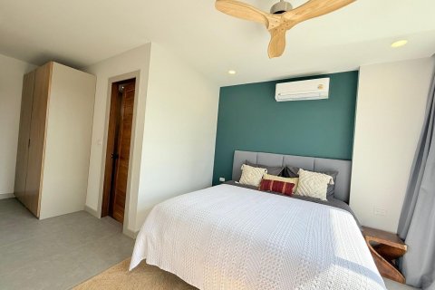 House in Ko Samui, Thailand 3 bedrooms № 133100 - photo 11