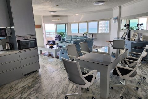 Condominio de 2 dormitorios en Pattaya, Tailandia № 133103 - foto 14