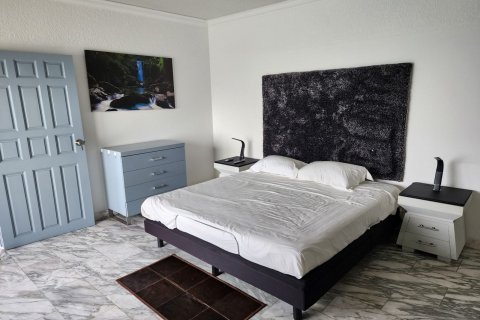 Condominio de 2 dormitorios en Pattaya, Tailandia № 133103 - foto 28