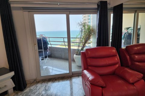 Condominio de 2 dormitorios en Pattaya, Tailandia № 133103 - foto 11