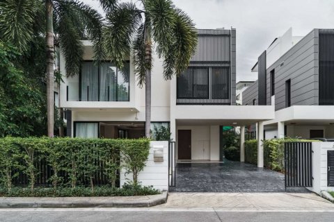 Maison à Bang Tao, Thaïlande 5 chambres № 120878