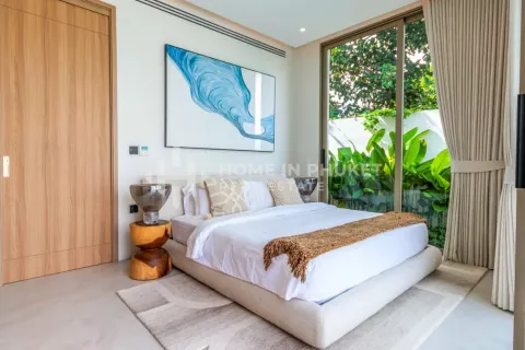 Casa de 4 dormitorios en Phuket, Tailandia № 131486 - foto 23