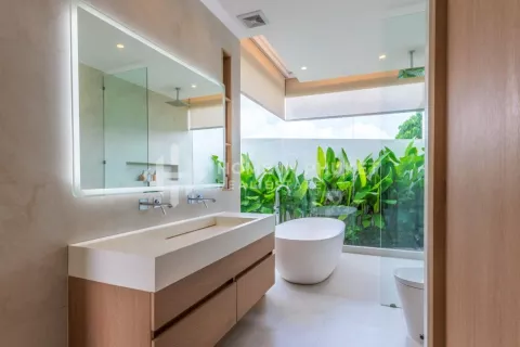 Casa de 4 dormitorios en Phuket, Tailandia № 131486 - foto 14