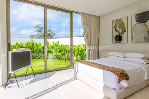 Casa de 4 dormitorios en Phuket, Tailandia № 131486 - foto 13