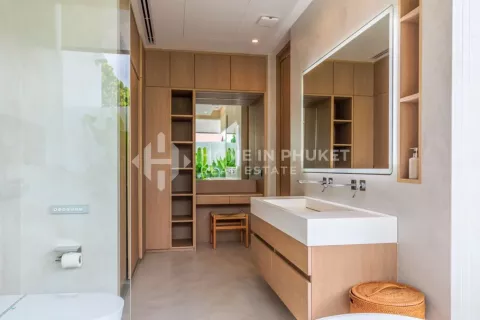 Casa de 4 dormitorios en Phuket, Tailandia № 131486 - foto 15