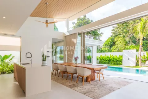 Casa de 4 dormitorios en Phuket, Tailandia № 131486 - foto 10