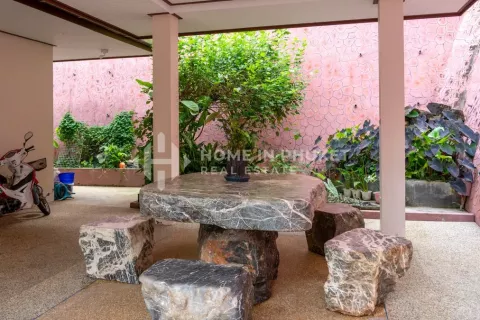 Casa de 8 dormitorios en Phuket, Tailandia № 131488 - foto 28